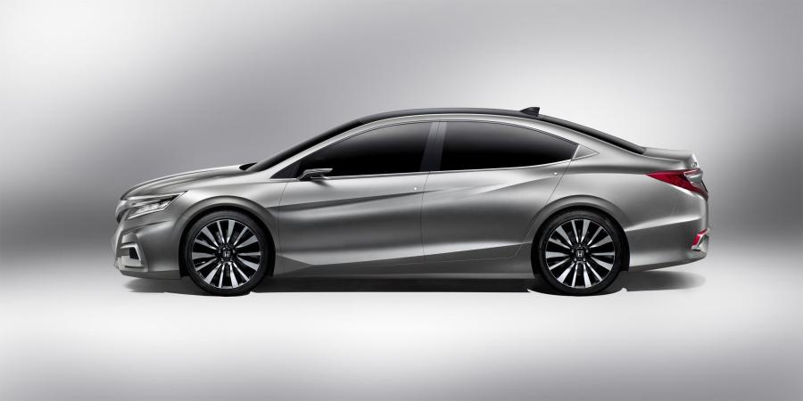  Honda Concept C 2012 года  (фото 2 из 15)